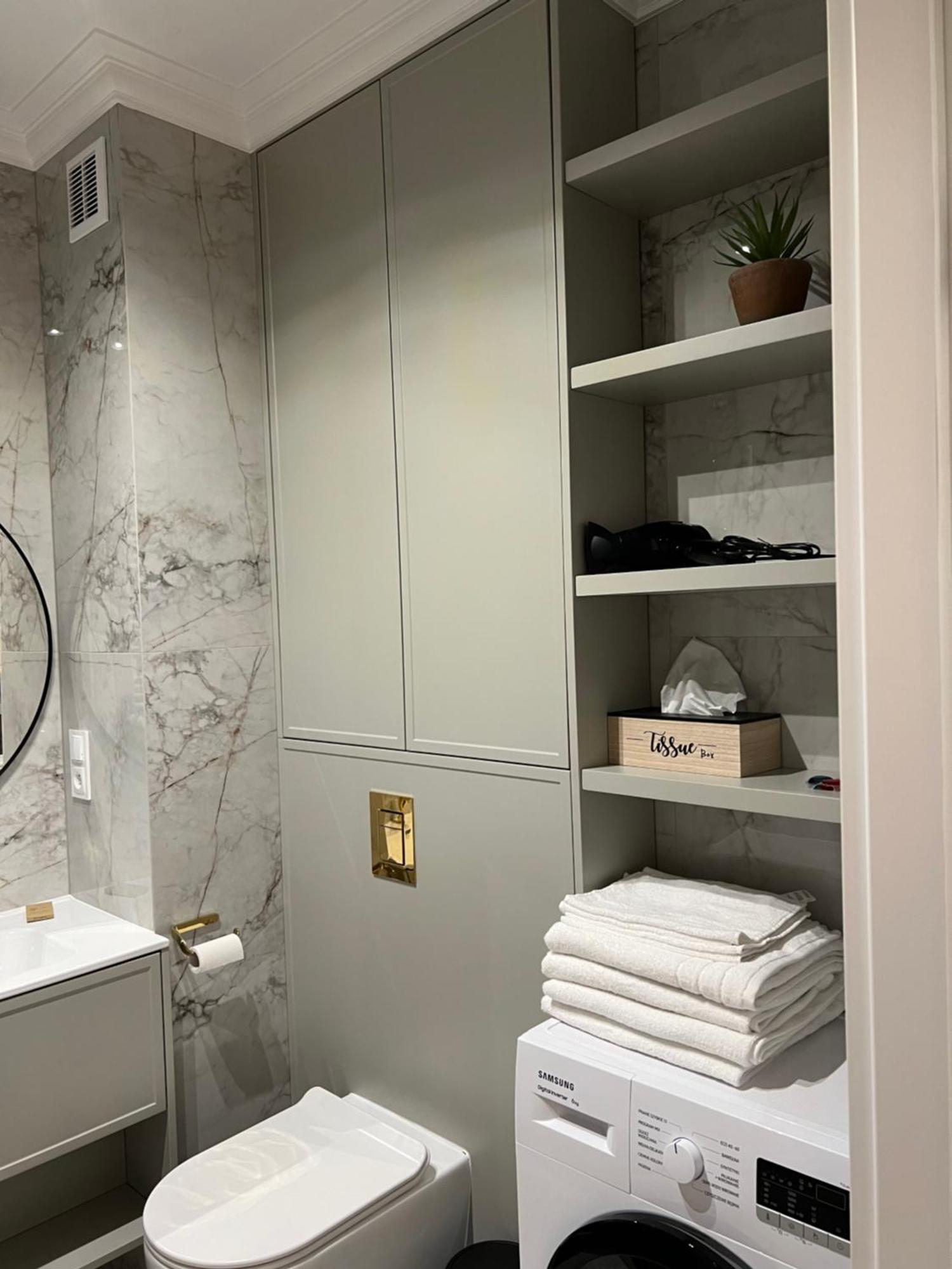 Bella Casa Luxury Apartament Radom Bagian luar foto